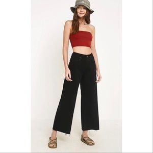 BDG awkward Flood crop wide leg jean black